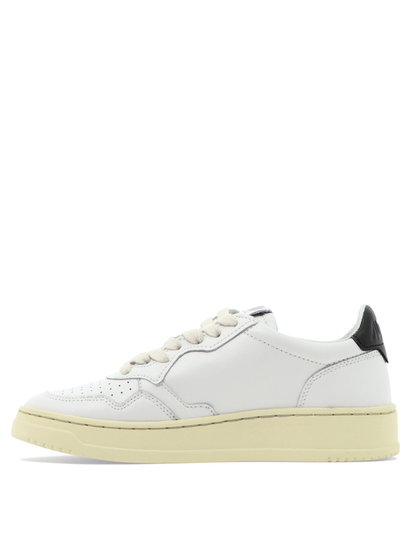 AUTRY Classic Women's Leather Sneakers