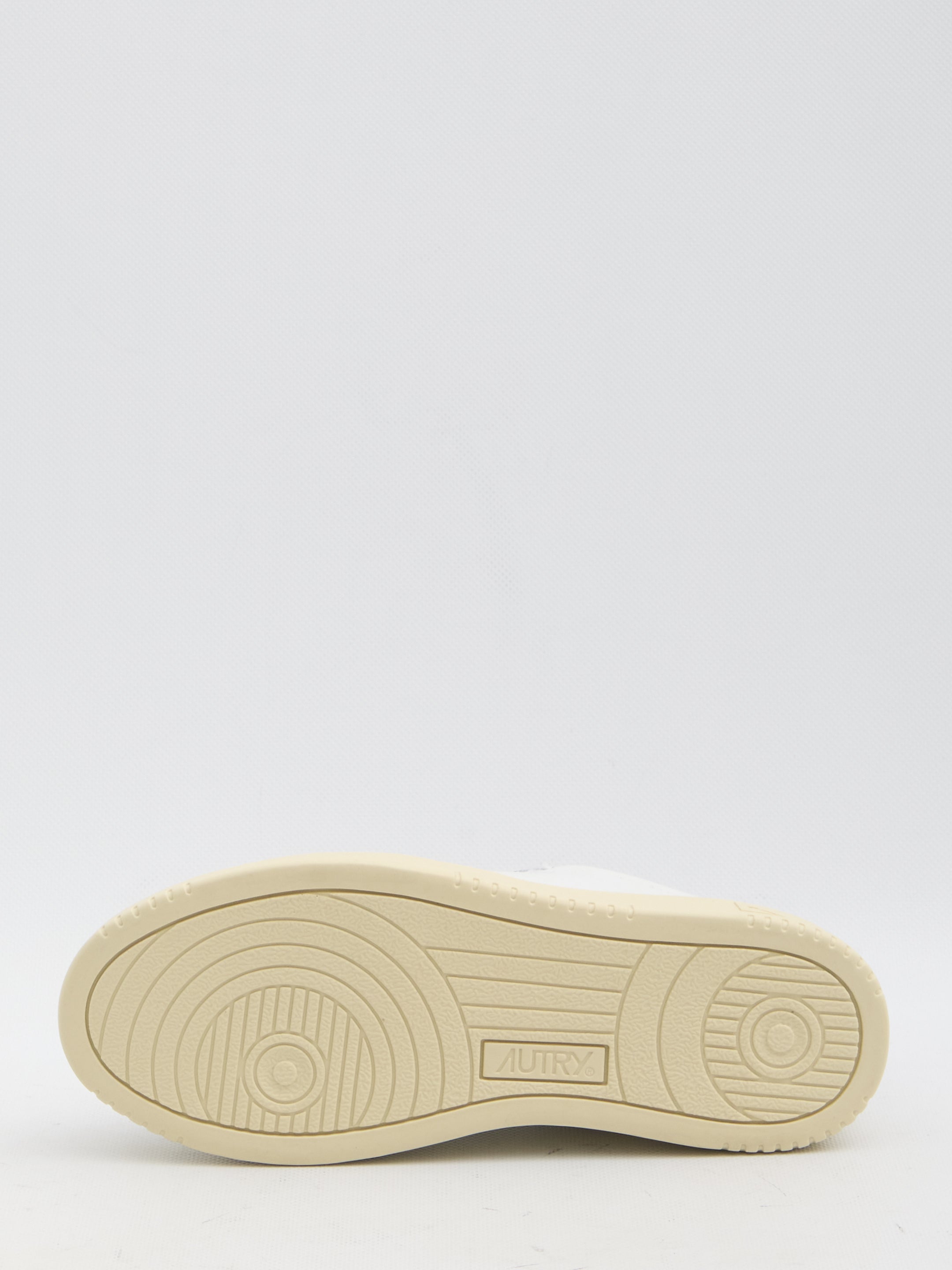 AUTRY Low-Top Medalist Sneaker - 3.5cm Sole Height
