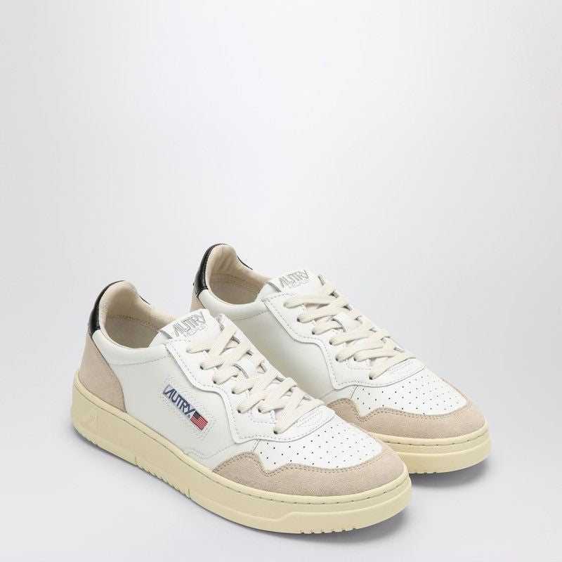 AUTRY Classic Medalist Sneakers for Women