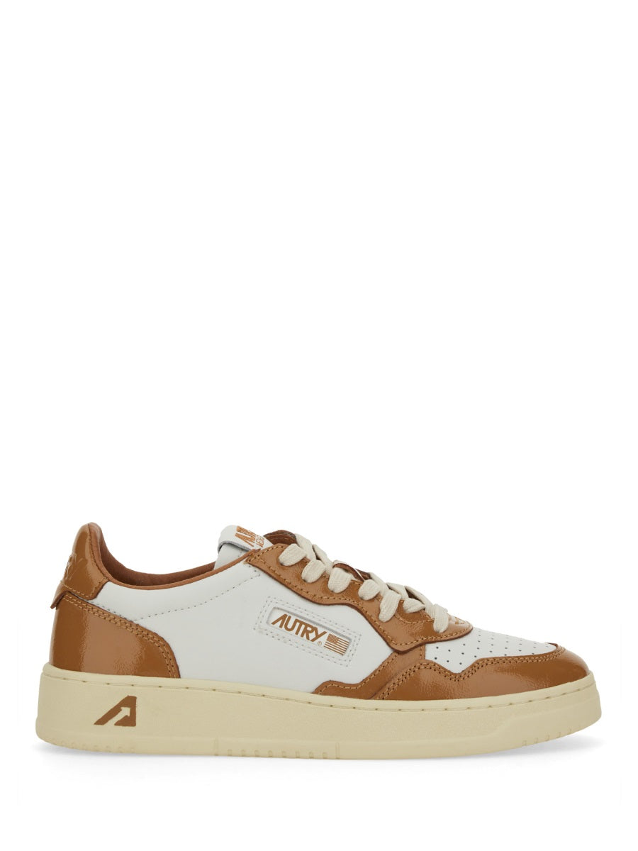 AUTRY Women's Medalist Low Sneakers