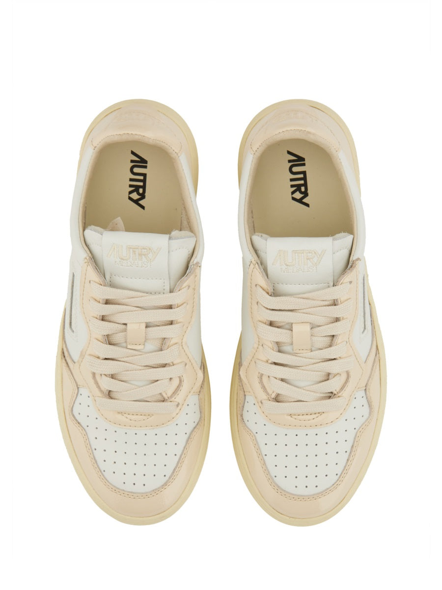 AUTRY Leather Low-Top Sneakers for Women - FW25 Style