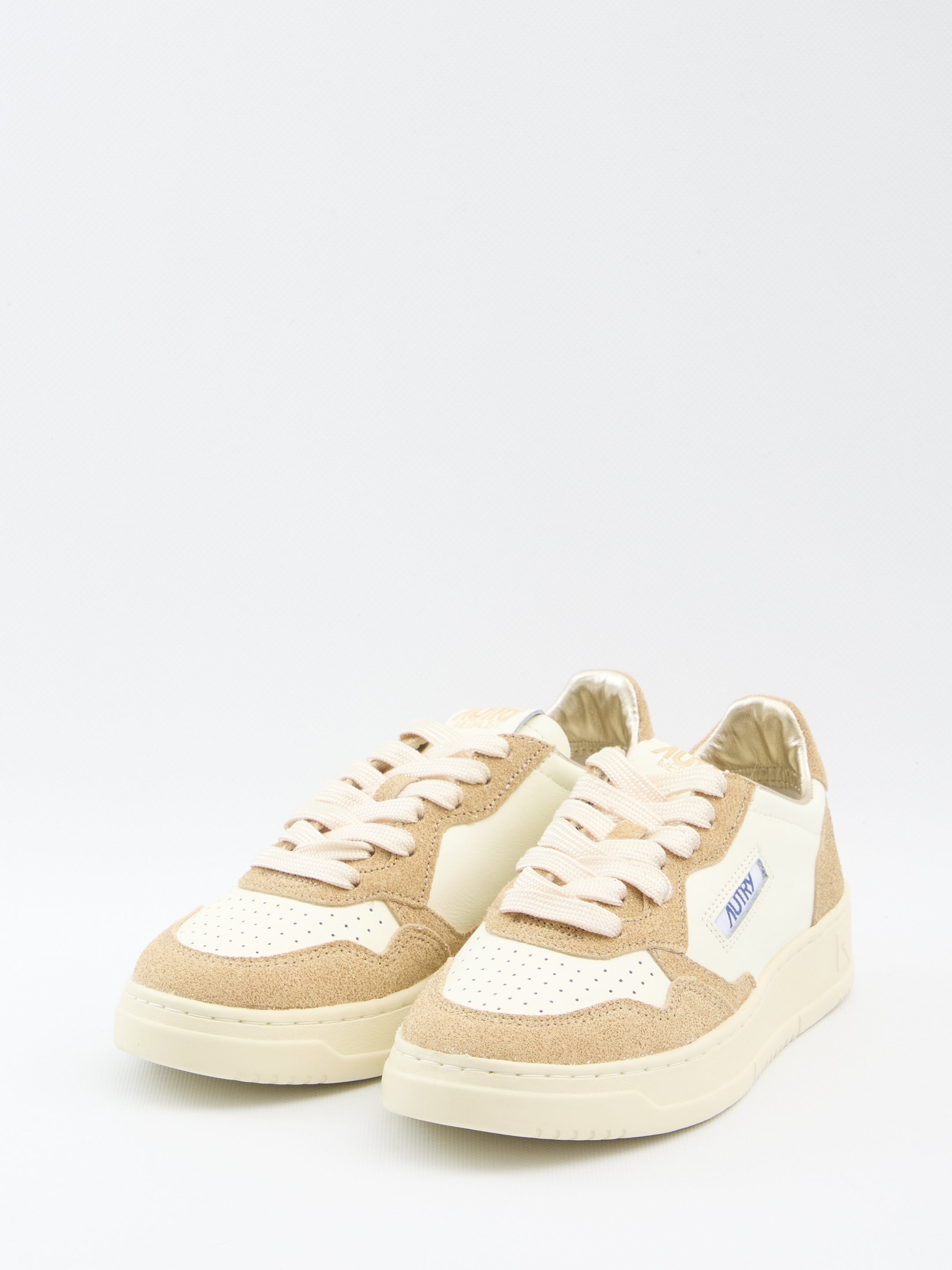 AUTRY Medalist Low Sneaker for Women