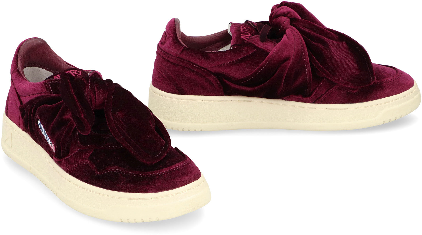 AUTRY Elegant Low Top Sneakers for Women
