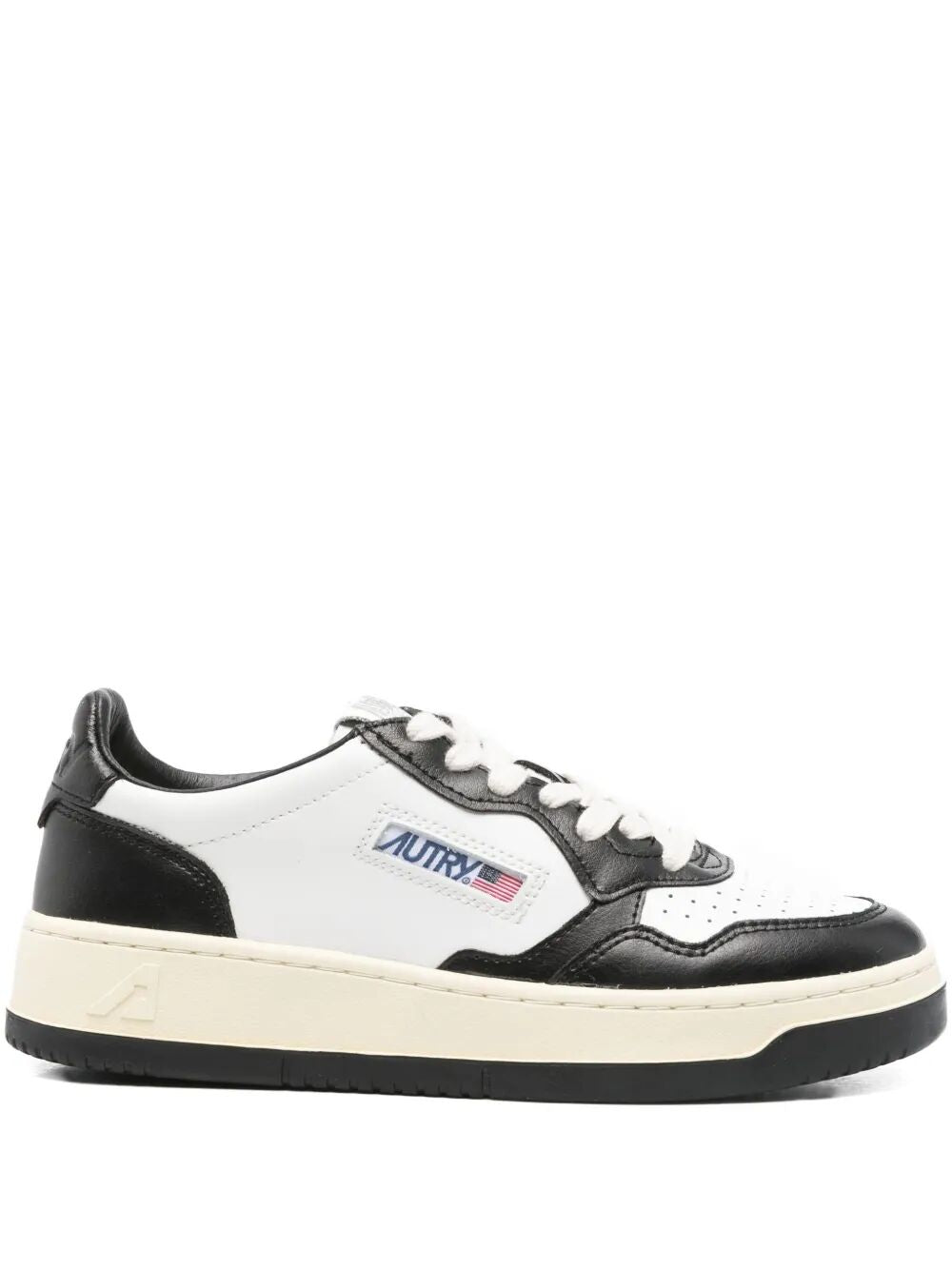 AUTRY Women's Medalist Low Leather Sneakers - FW25