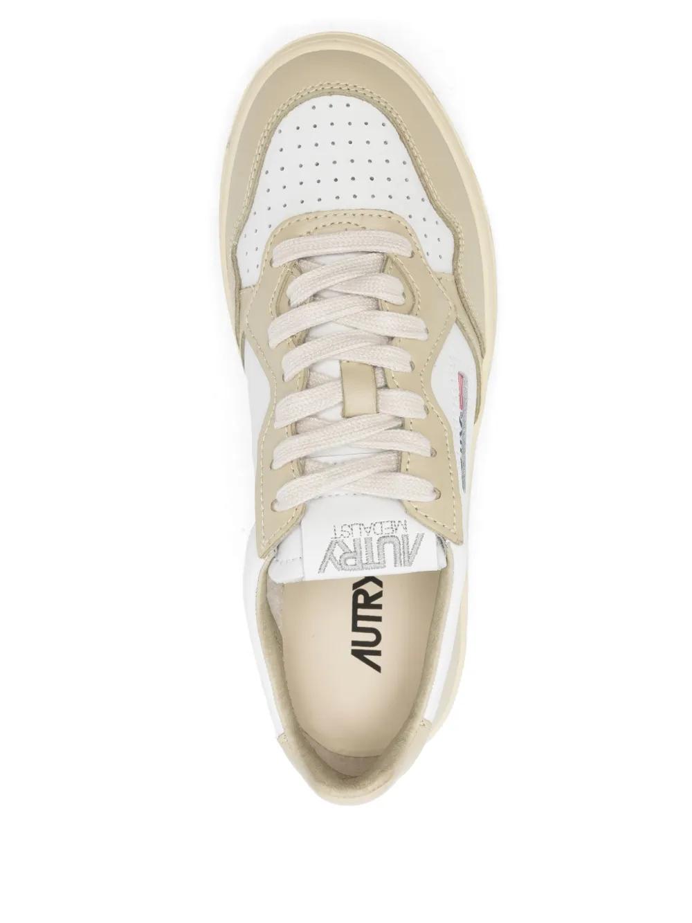 AUTRY Low-Top Leather Sneakers for Women