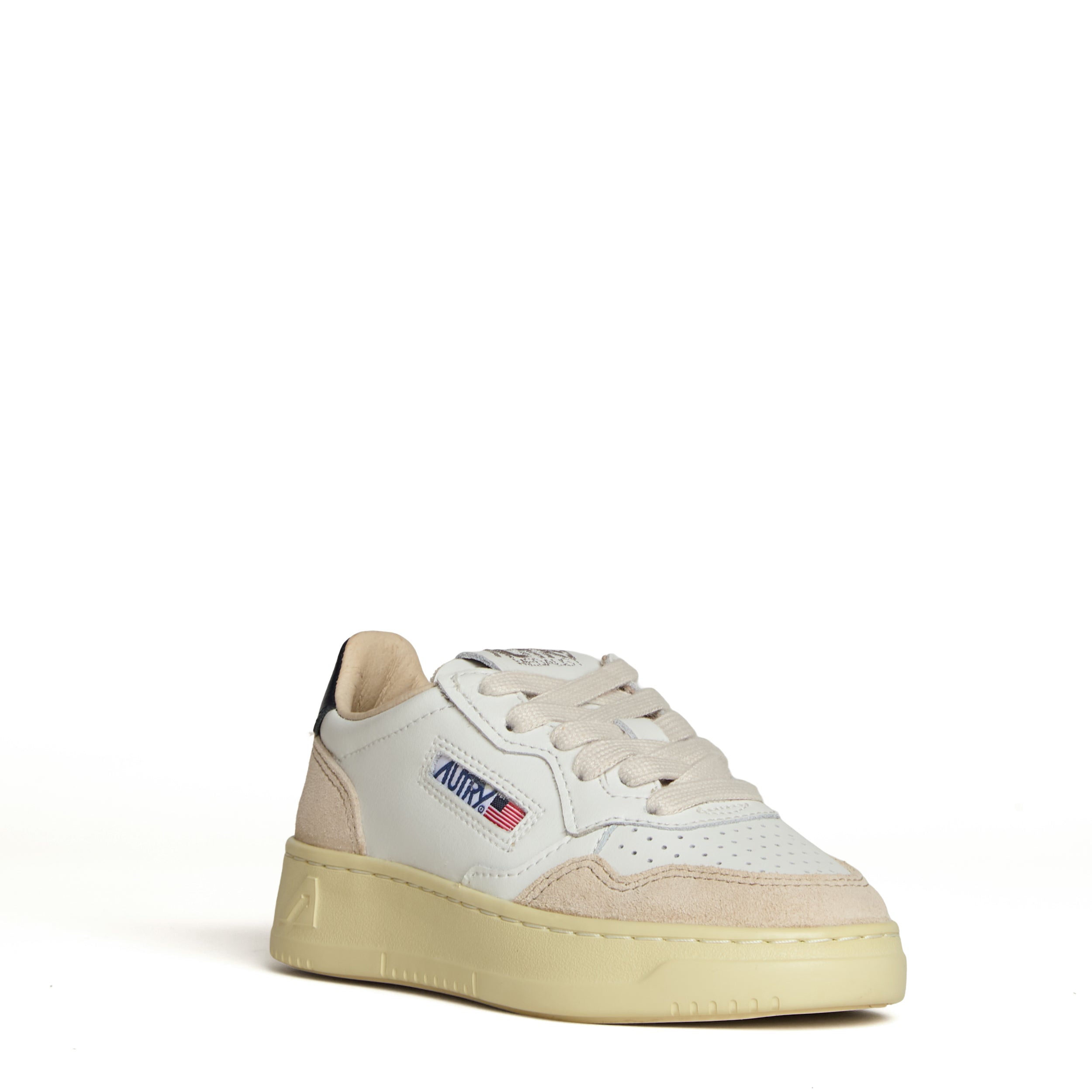 AUTRY Mini Medalist Low Sneaker - Perfect for Active Kids