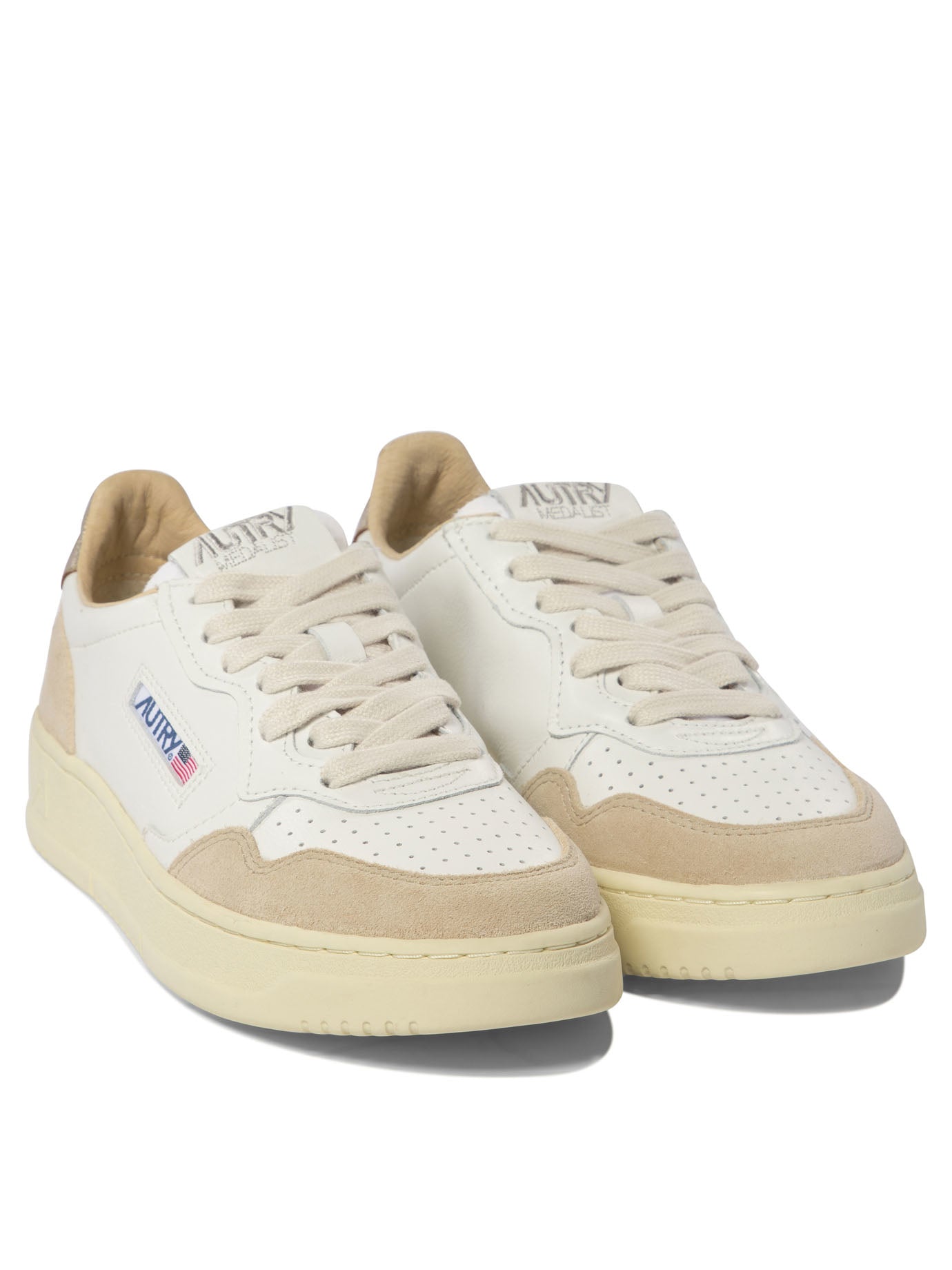 AUTRY Medalist Low Women's Sneakers