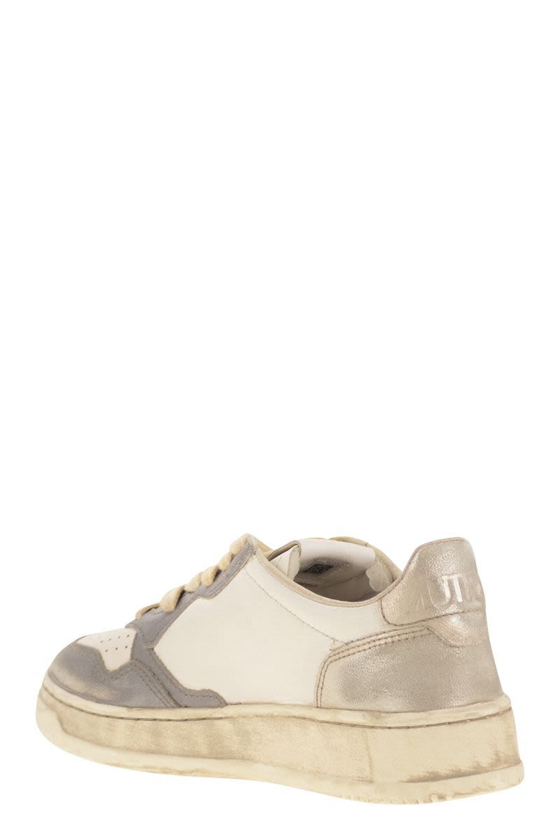 AUTRY Super Vintage Trainers - Women's Size