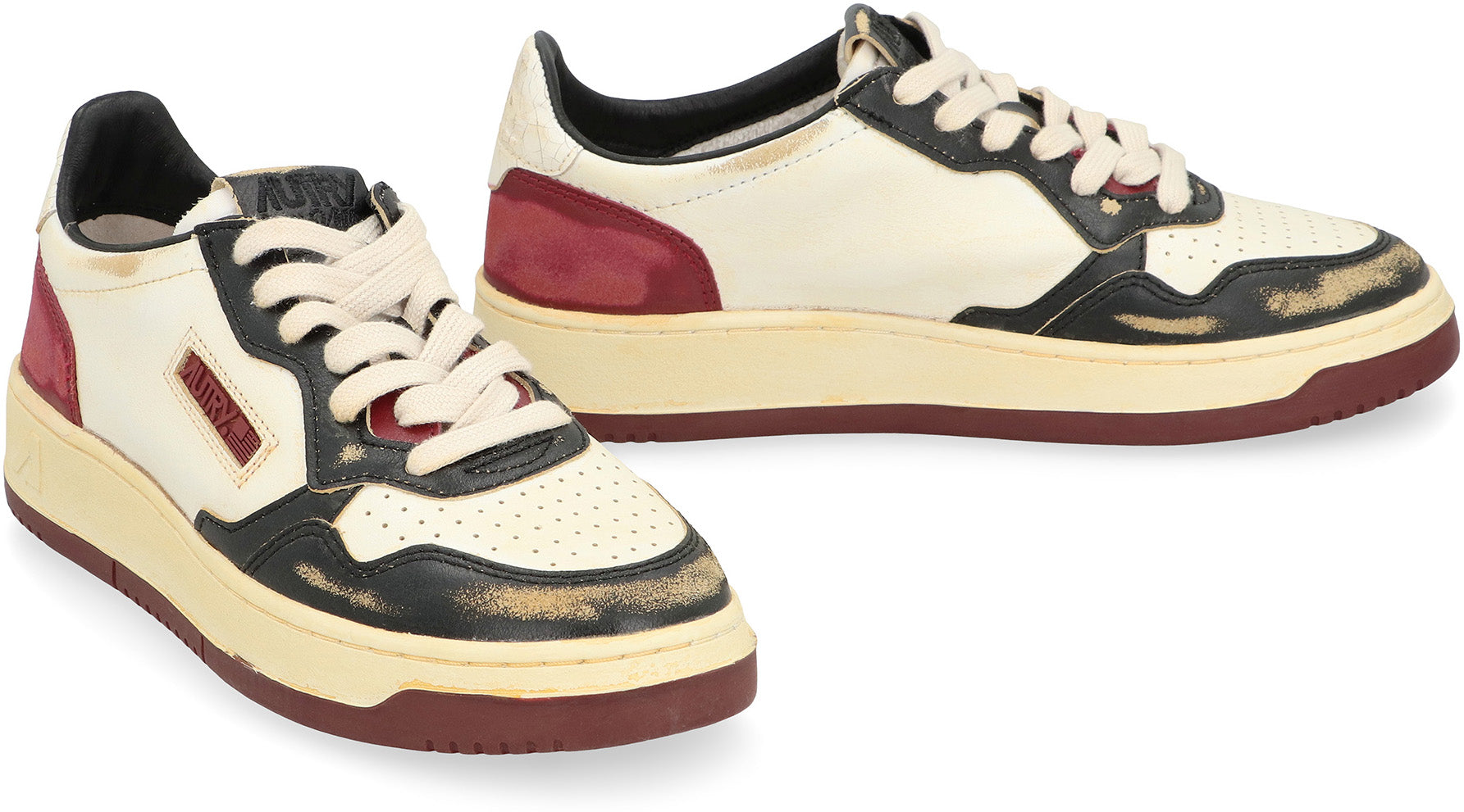 AUTRY Retro Low-Top Sneakers for Women