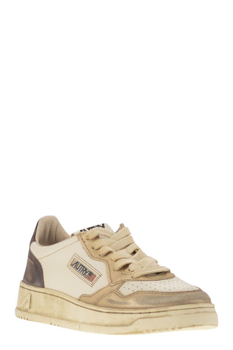 AUTRY Super Vintage Leather Trainers for Women