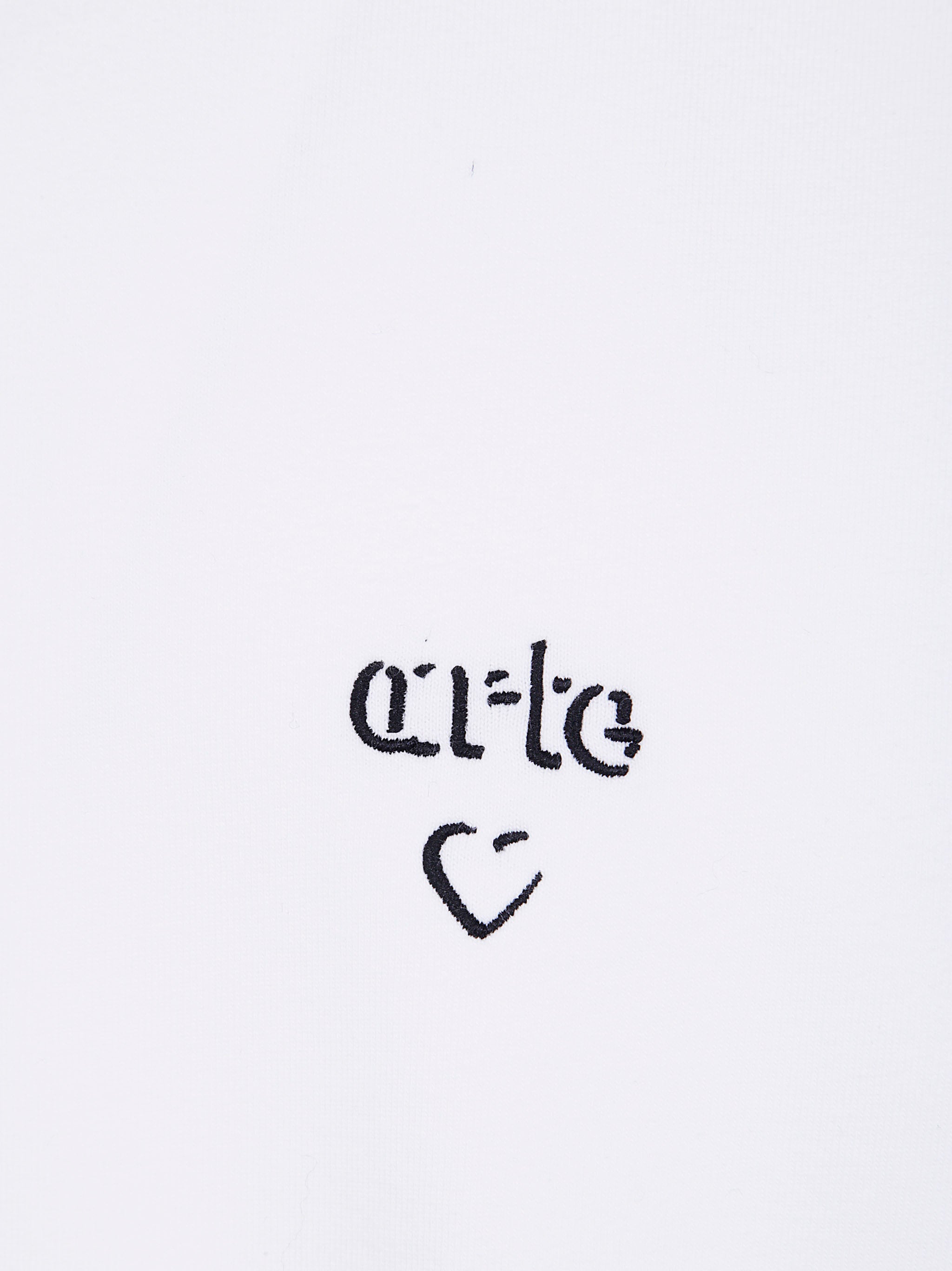 ARTE ANTWERP Heart Graphic T-Shirt