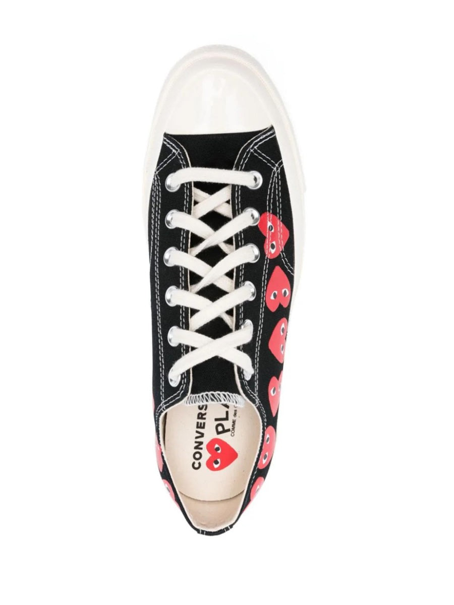 COMME DES GARÇONS PLAY Iconic Multi Hearts Sneaker