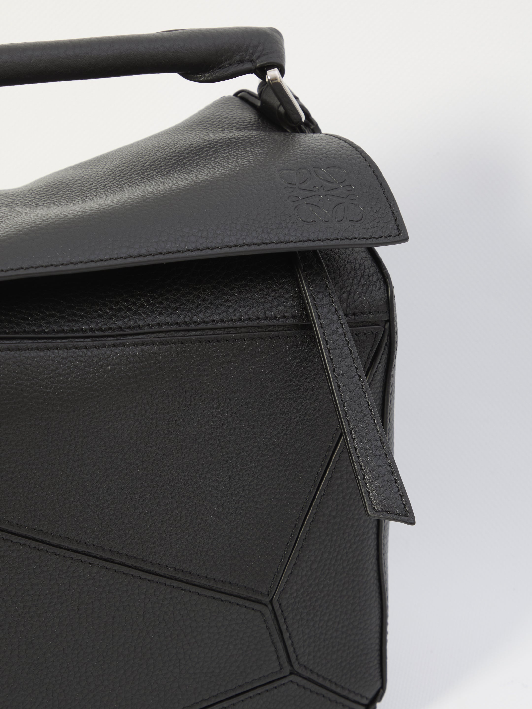 LOEWE Large Geometric Design Handbag (21.5 CM x 33 CM x 14.7 CM)