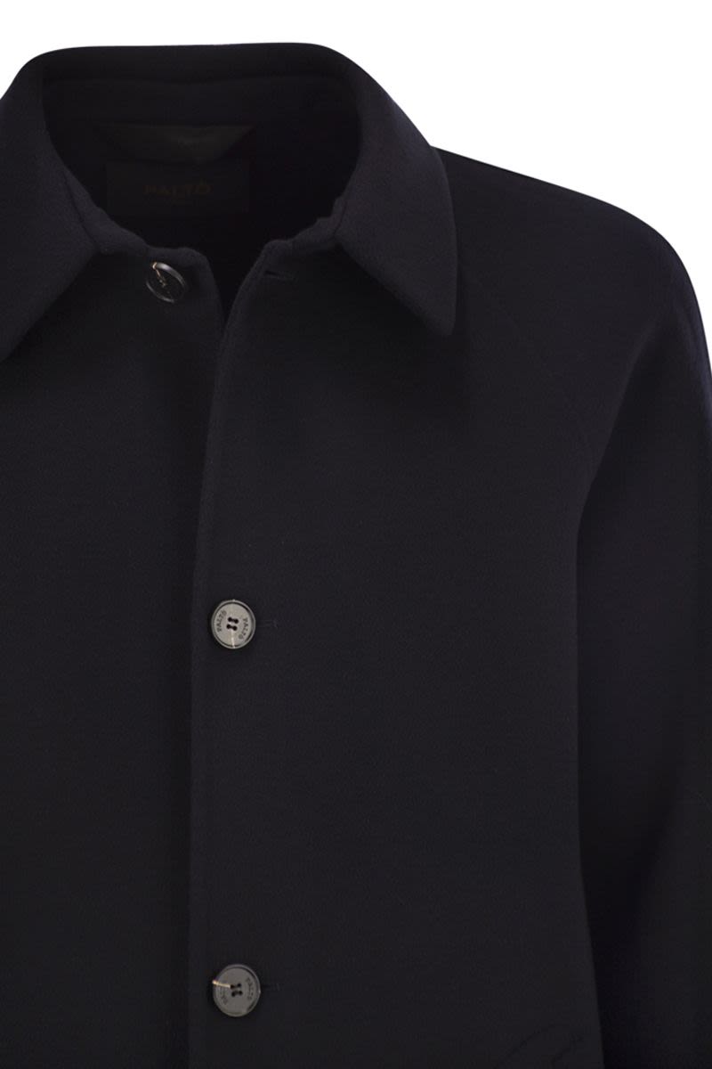 PALTÓ Wool Jacket with Shirt Collar and Raglan Sleeves