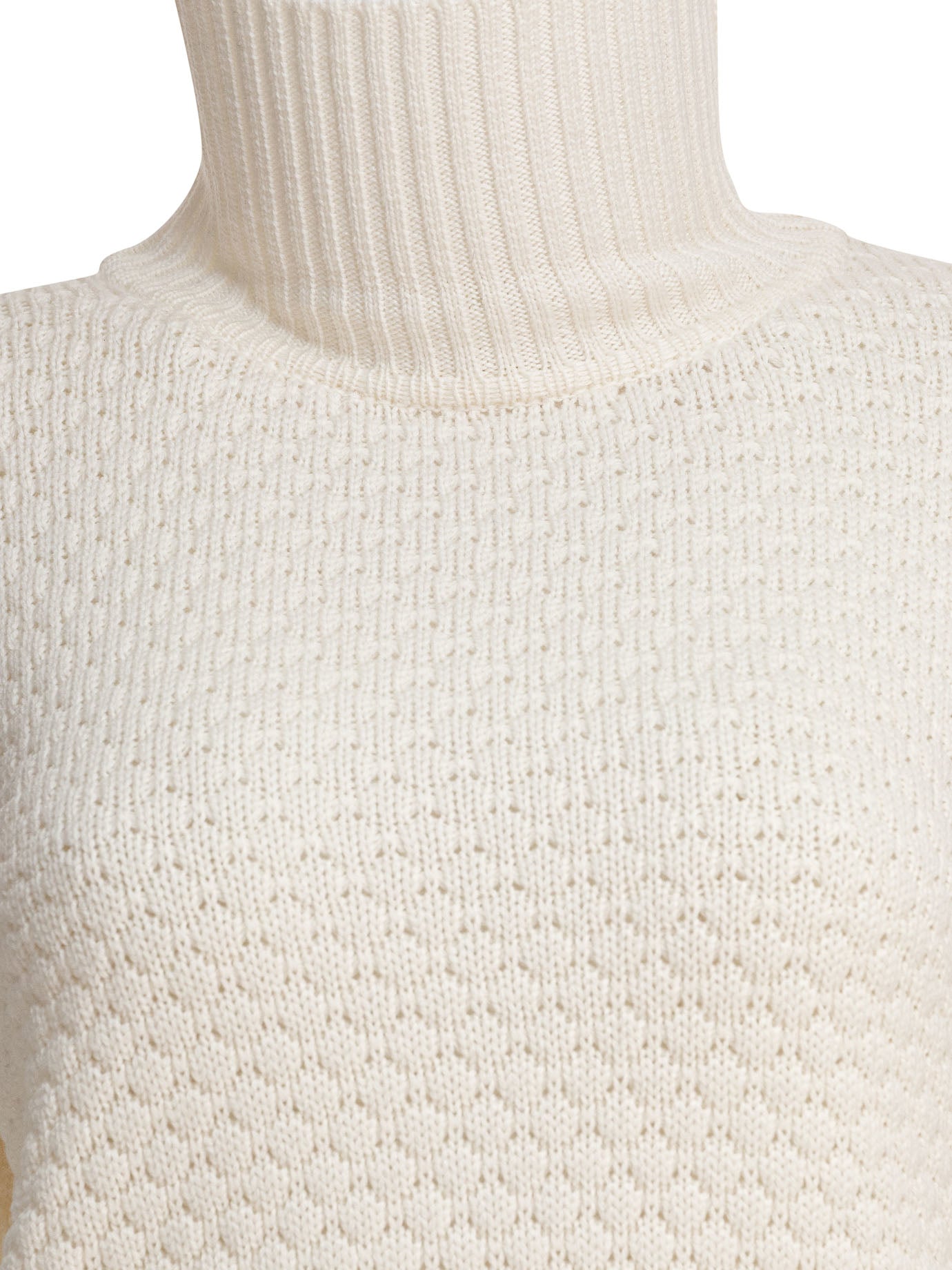 RAKKI Elegant Merino Wool Knitwear for Women - Fall/Winter 2025 Collection