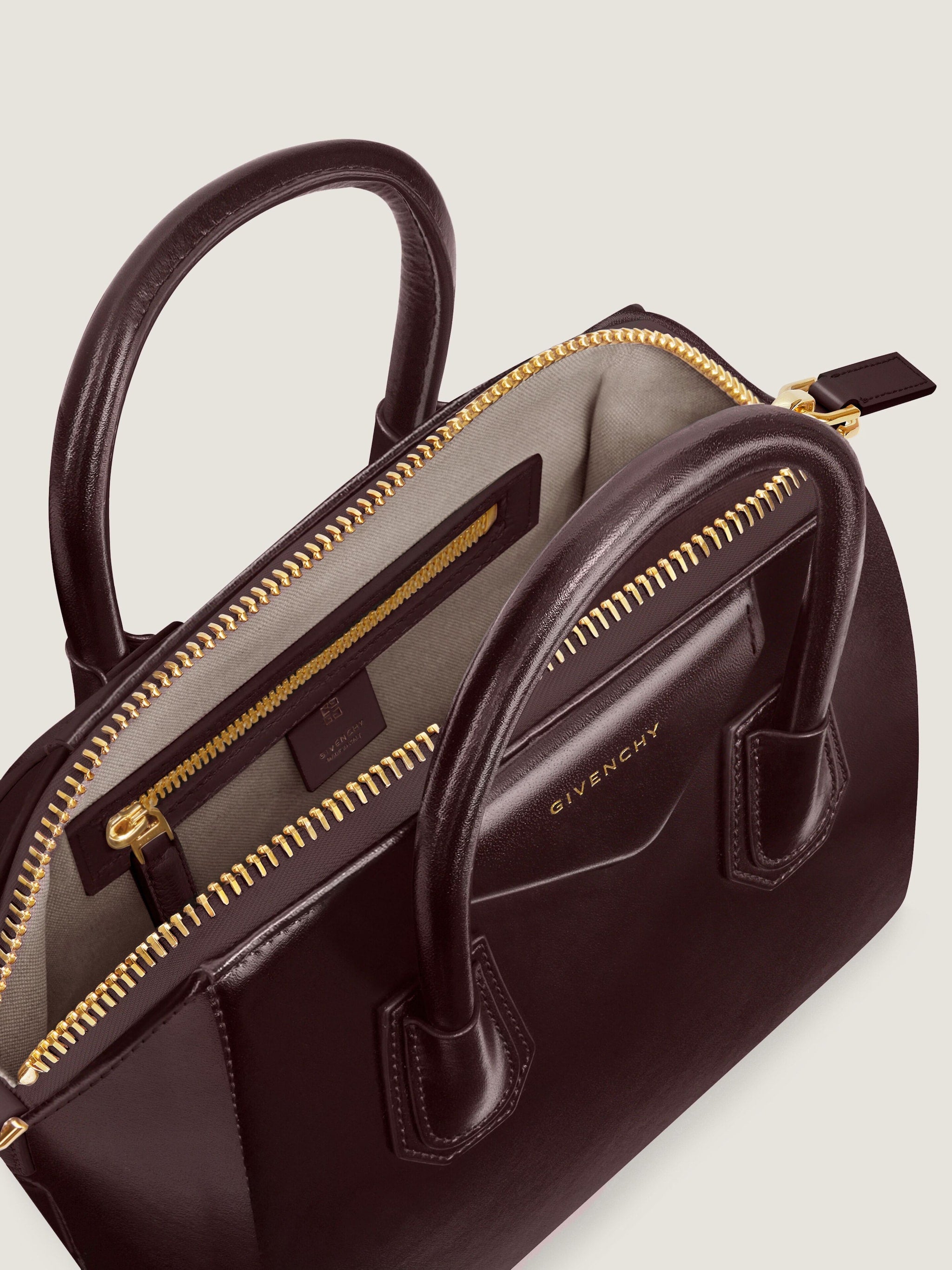 GIVENCHY Mini Antigona Handbag