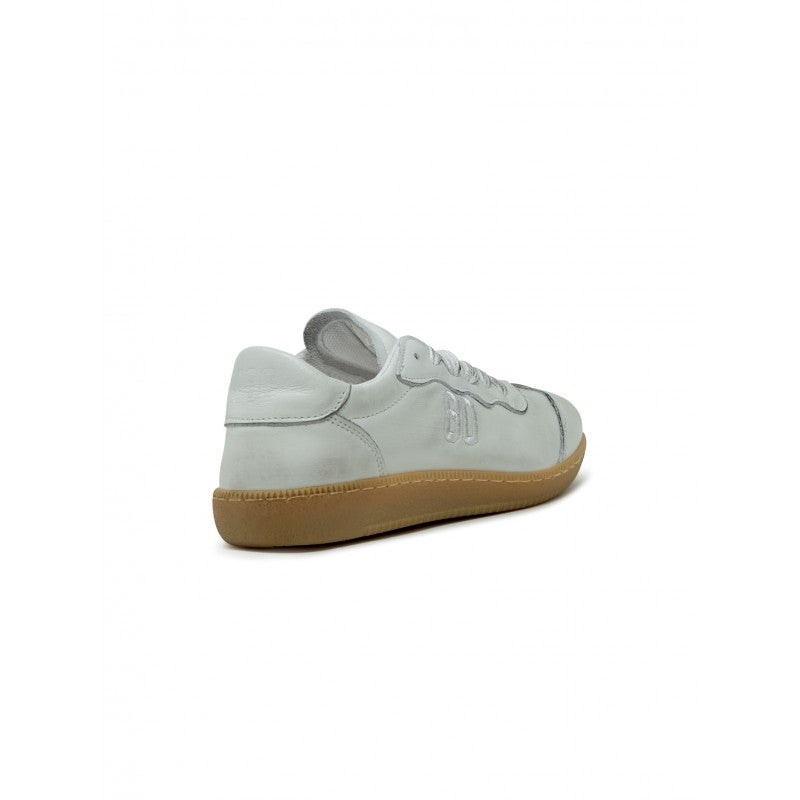 BE980 Mini Stylish Leather Sneaker
