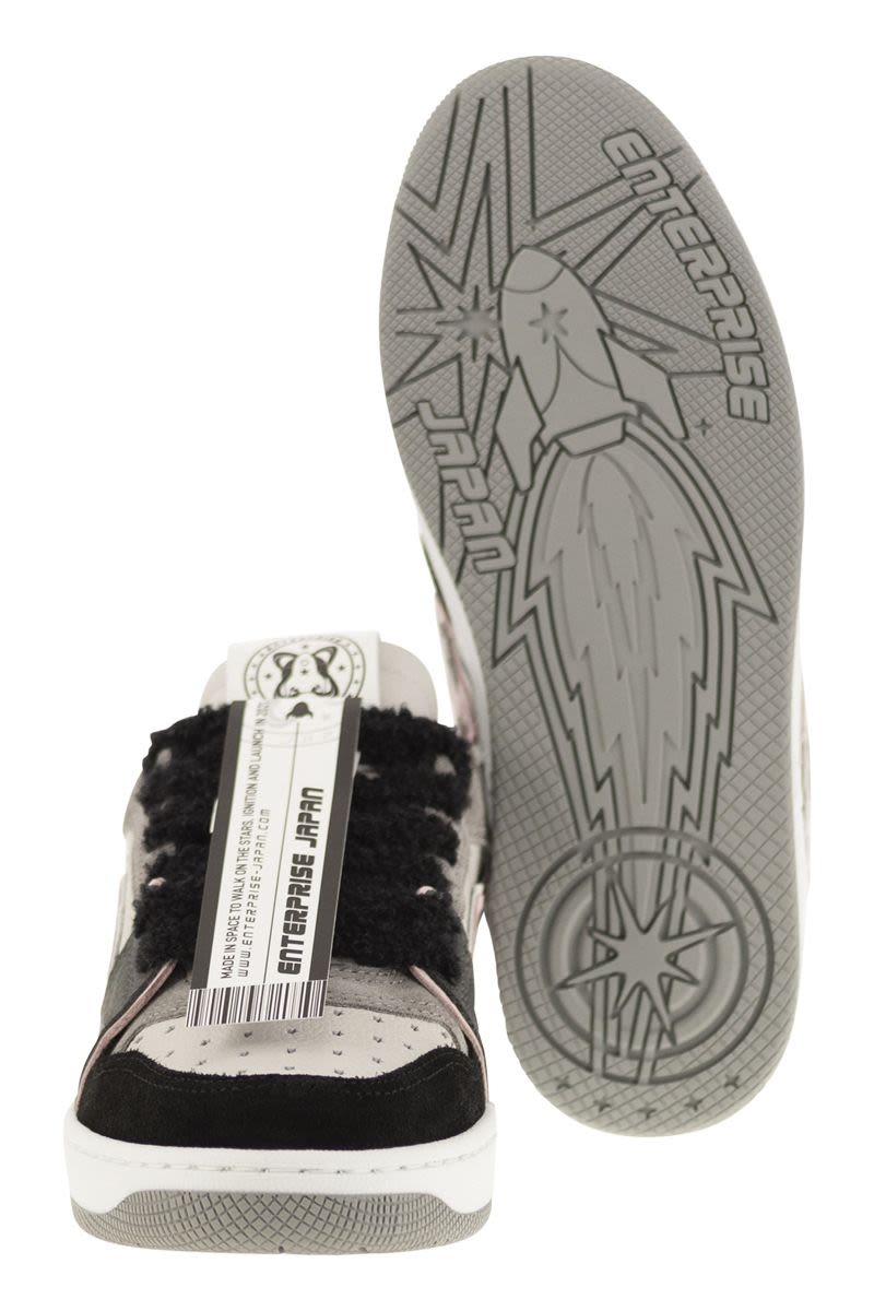 JAPAN ENTERPRISE Egg Rocket Leather Trainers - Lace-Up Comfort