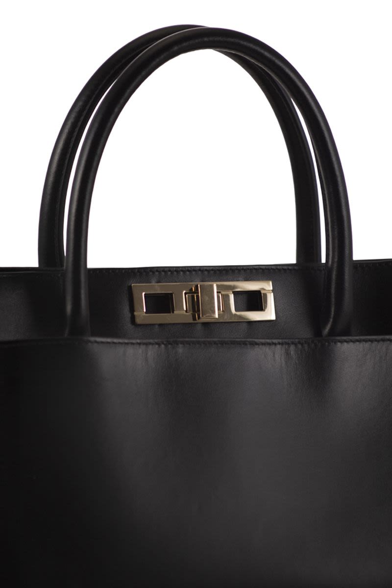 FABIANA FILIPPI Medium Handbag with Metallic Accessory - FW25