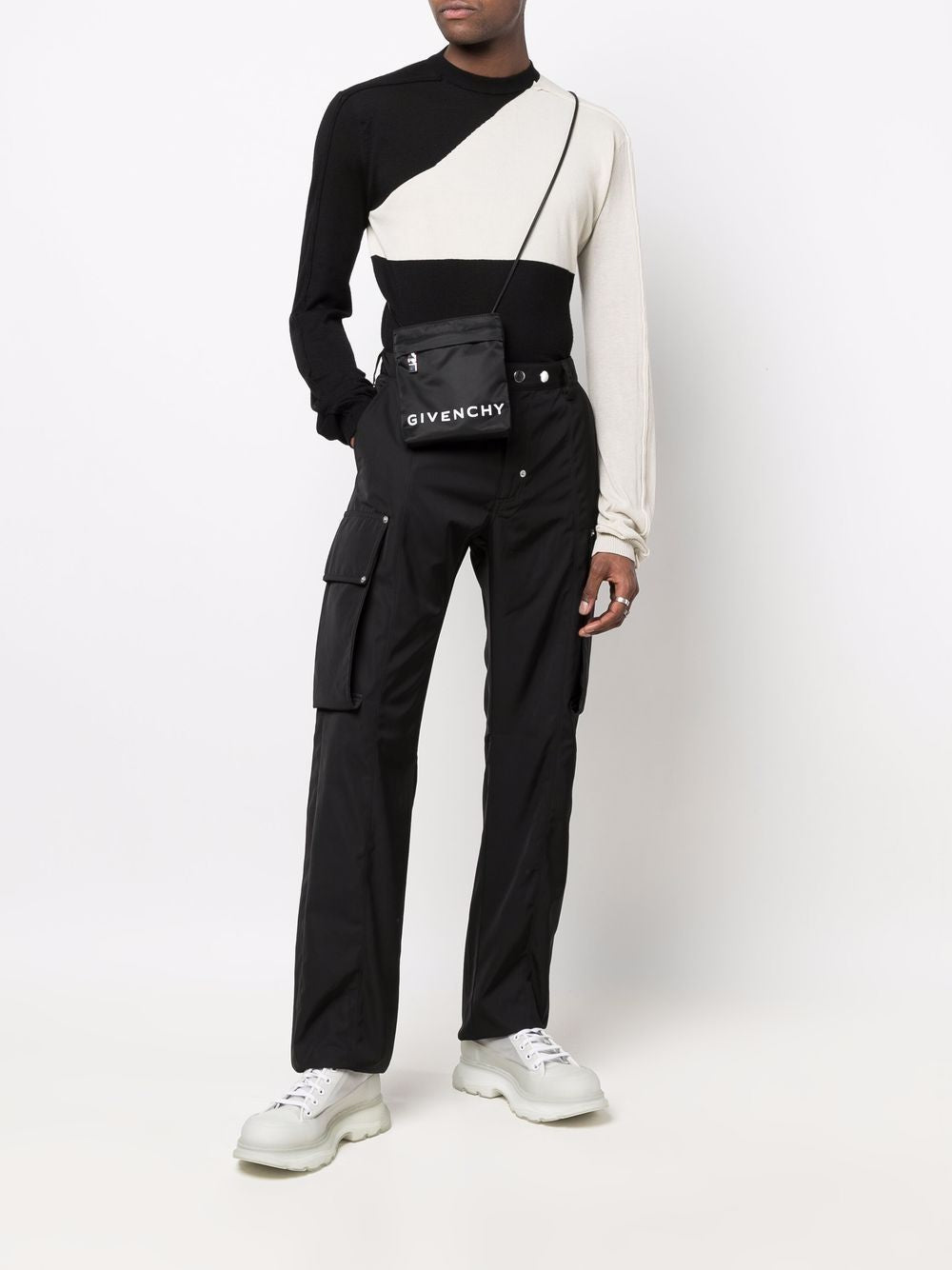 GIVENCHY Nylon Messenger Handbag - 14.5 cm x 18 cm