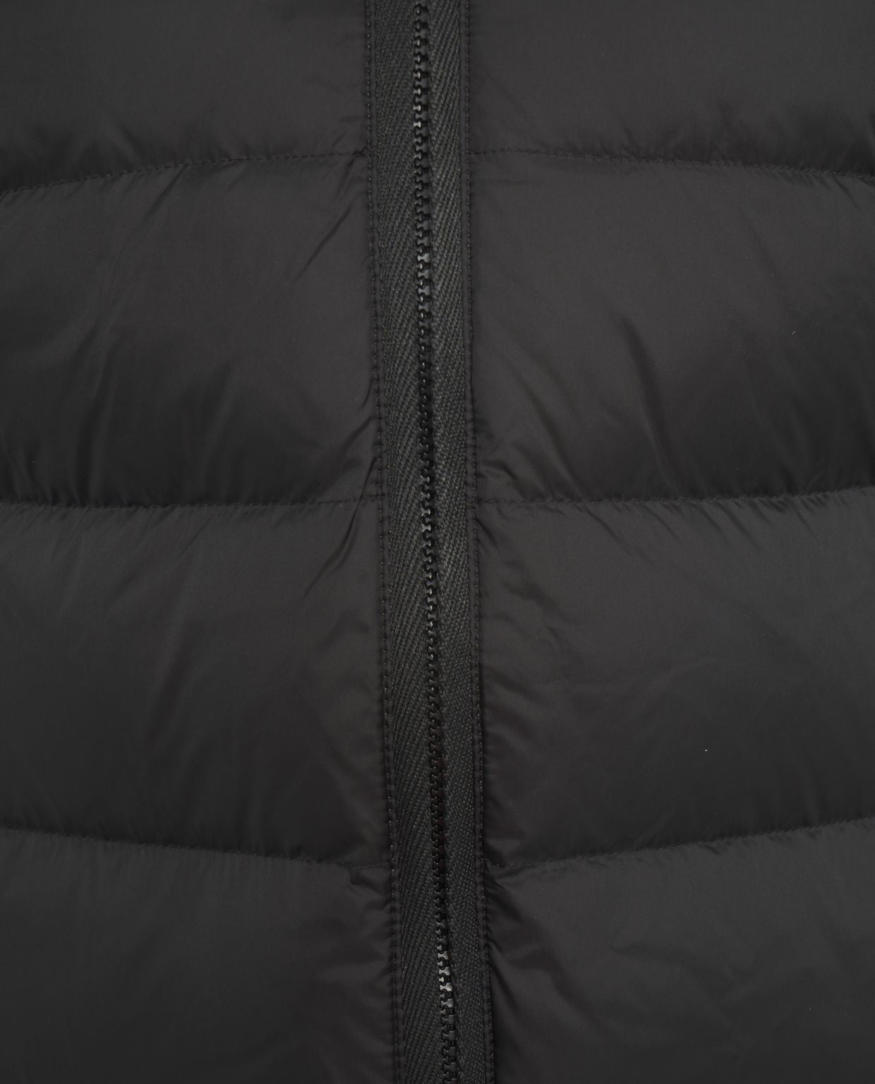 BLAUER Quilted Down Jacket 'Agnes' - Long Fit with Hood