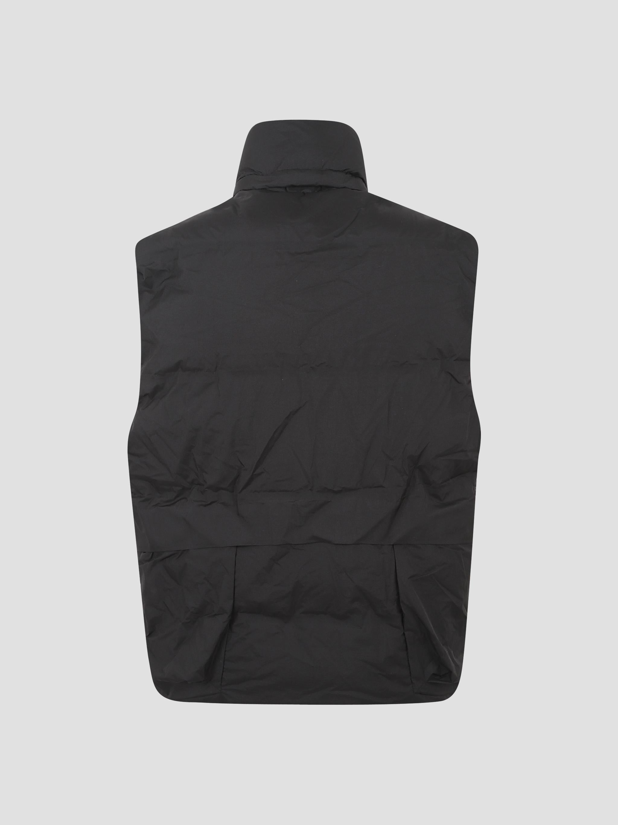 C.P. COMPANY Metropolis Series Retractable Hood Mini Down Vest