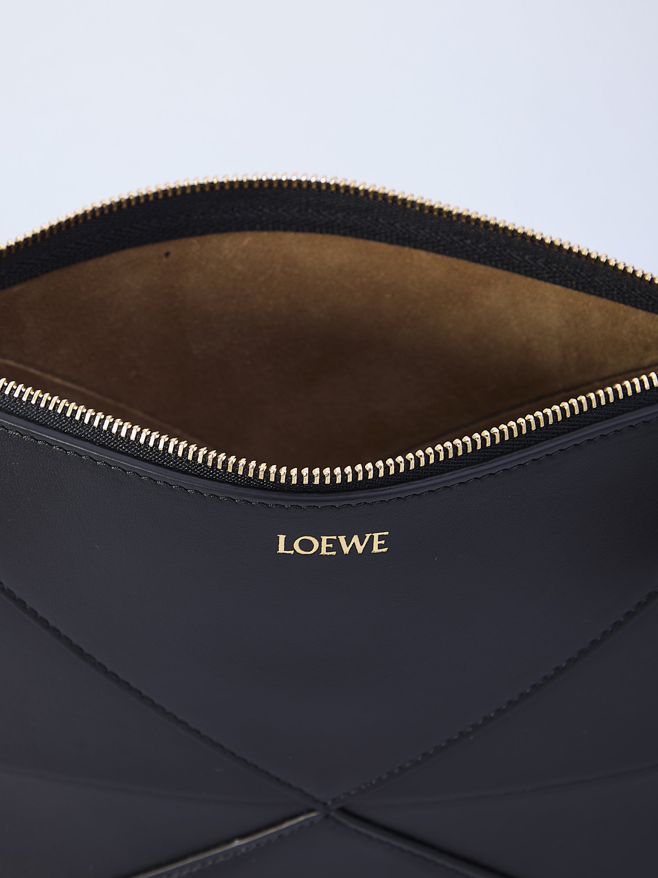 LOEWE Mini Puzzle Fold Pouch Handbag (W:23CM H:15.5CM D:6.5CM)