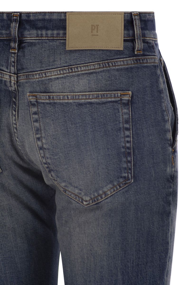 PT TORINO Men's Tapered Fit Stretch Cotton and Cashmere Denim Trousers