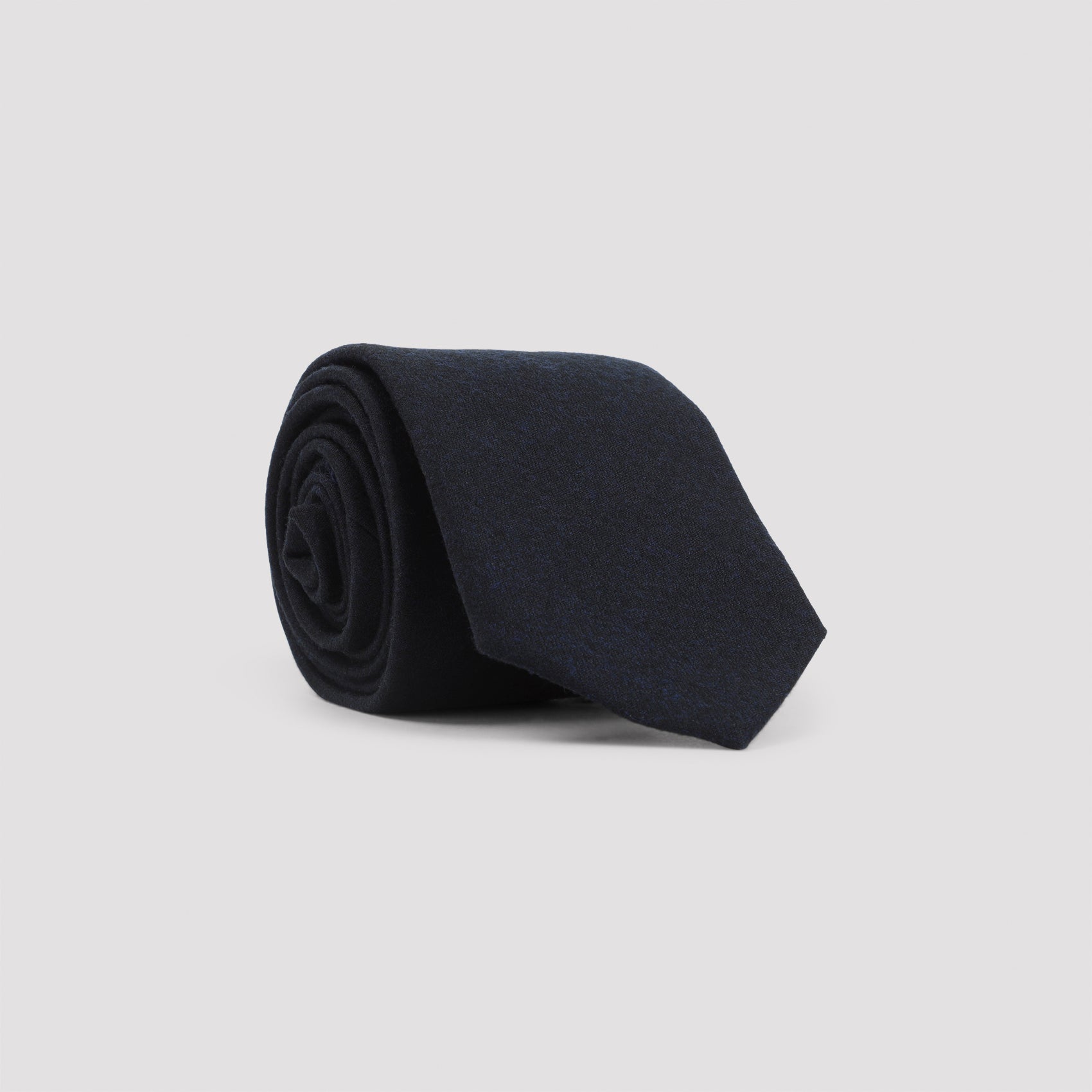 CANALI Luxurious Wool Tie - Timeless Elegance