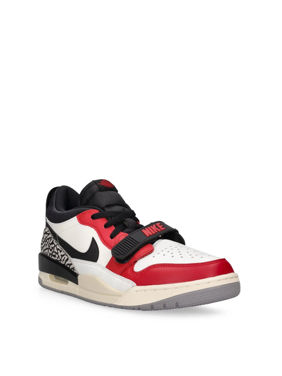 NIKE Men's Air Jordan Legacy 312 Low Sneaker