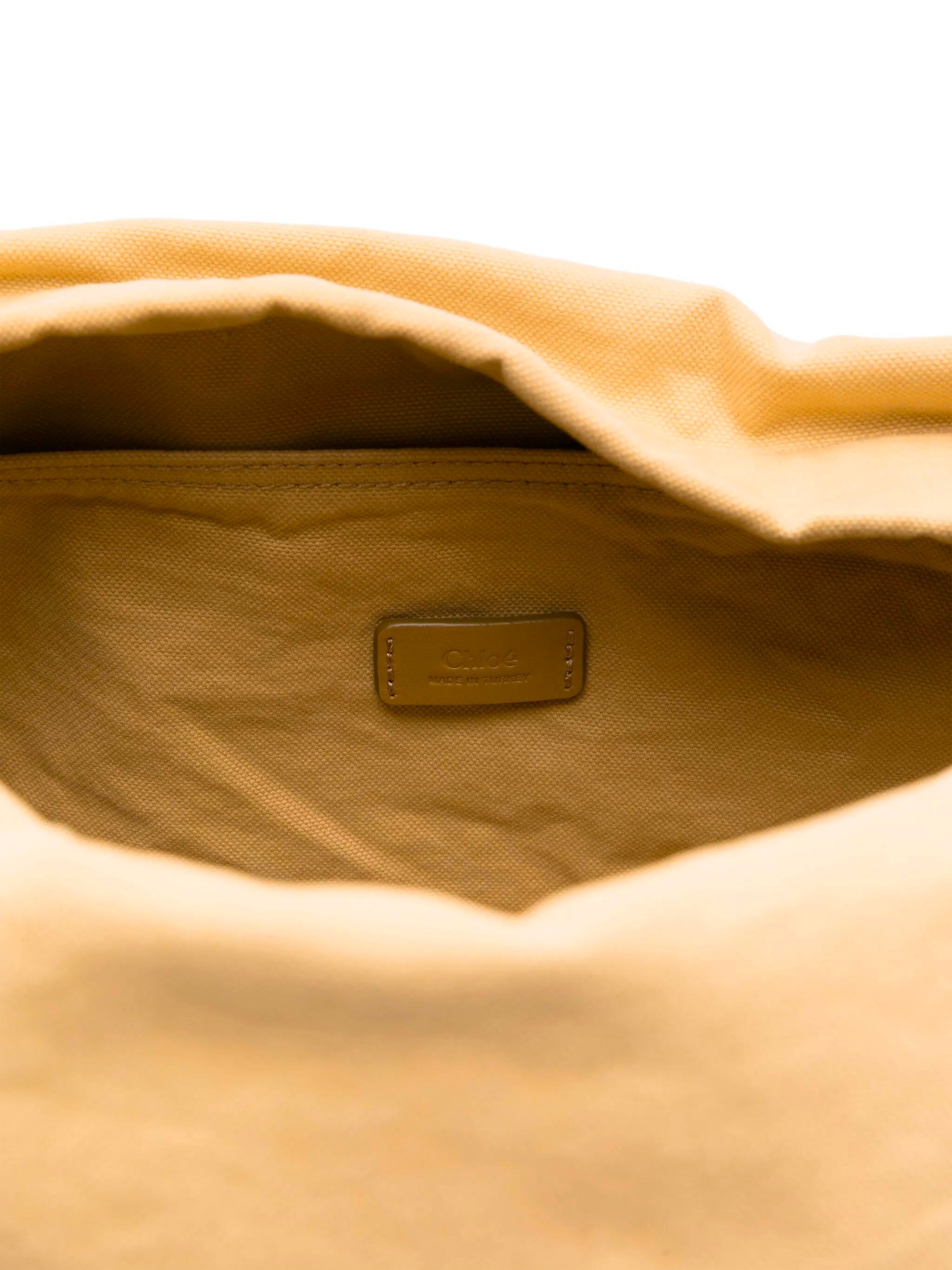 CHLOÉ Oversized Tote Handbag - Height 33 CM, Width 45 CM, Depth 23 CM