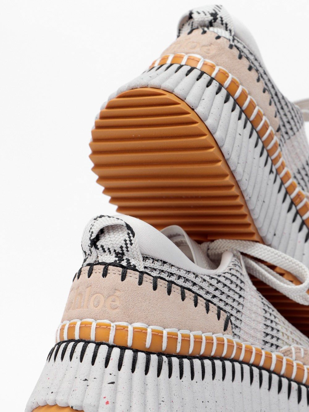 CHLOÉ Whipstitched Front Lace-Up Sneakers for Women