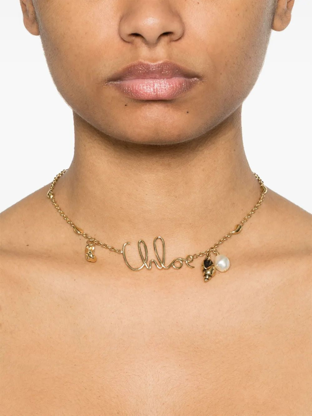 CHLOÉ Chic Necklace