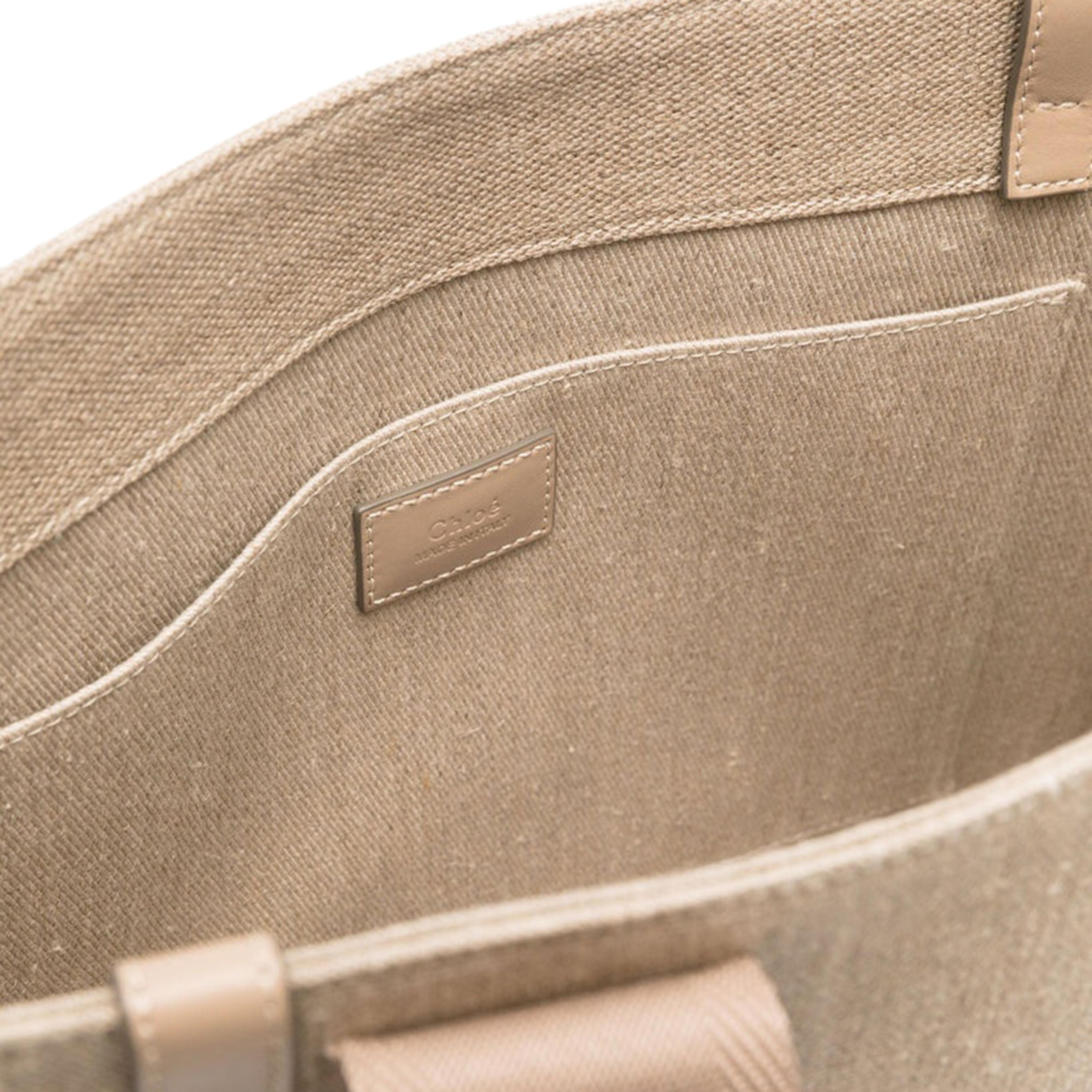 CHLOÉ Medium Woody Tote Handbag