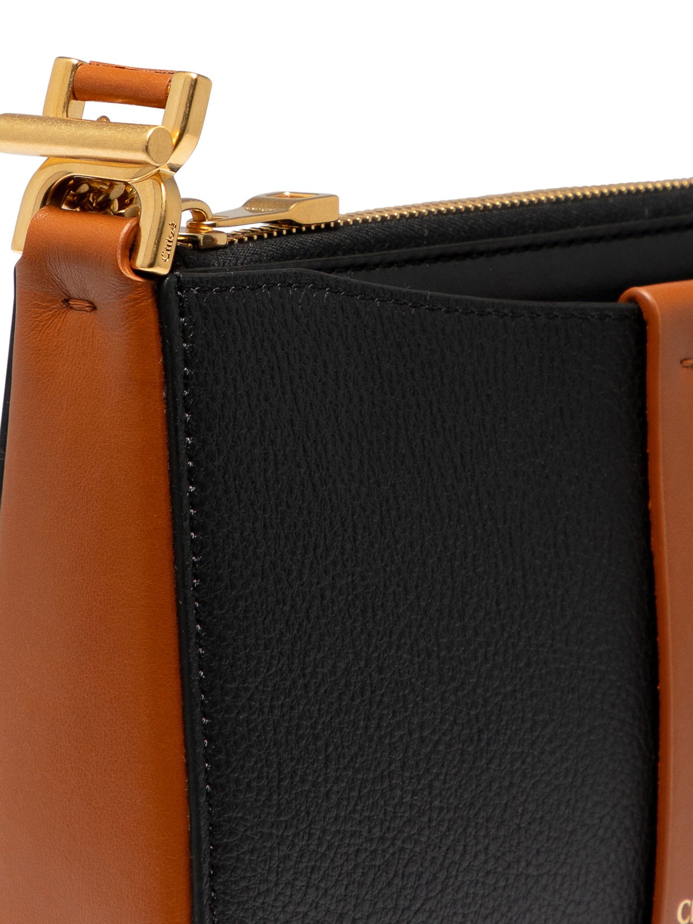CHLOÉ Mini Crossbody Handbag - Timeless and Versatile
