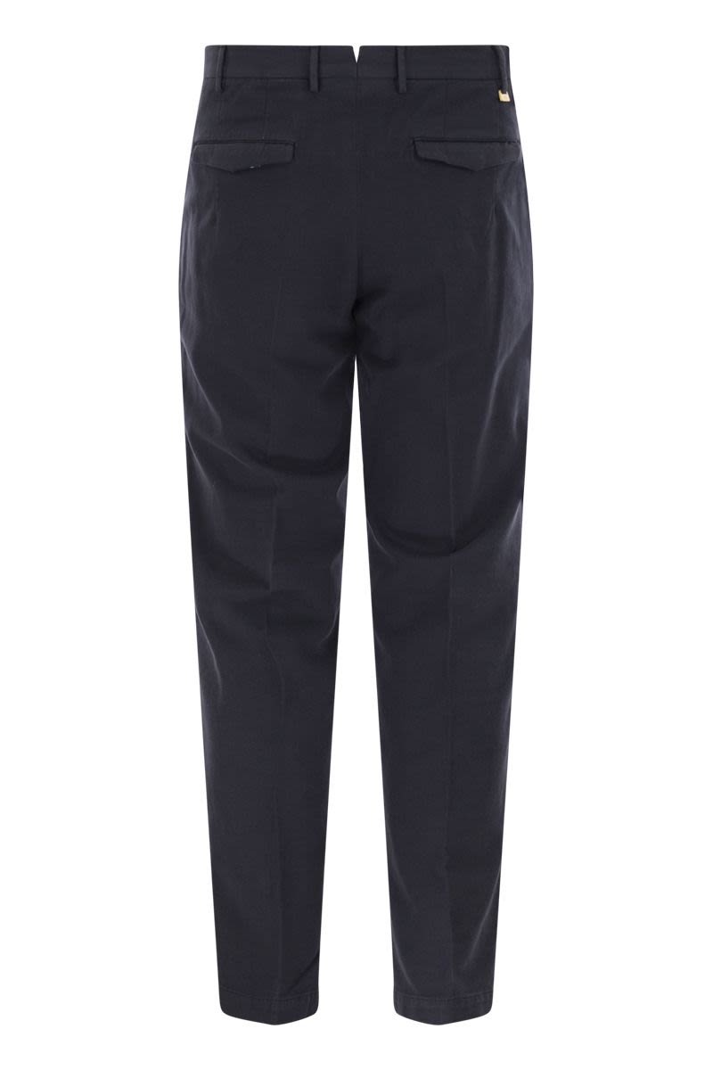PT TORINO Masterfully Tailored Cotton and Cashmere Trousers