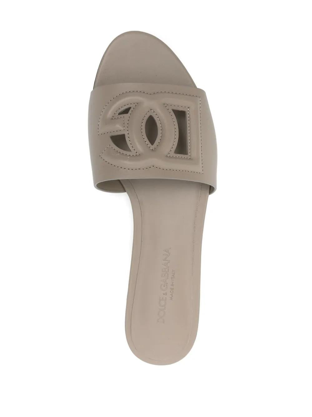 DOLCE & GABBANA DG Logo Leather Sandals for Women - Flat Sole