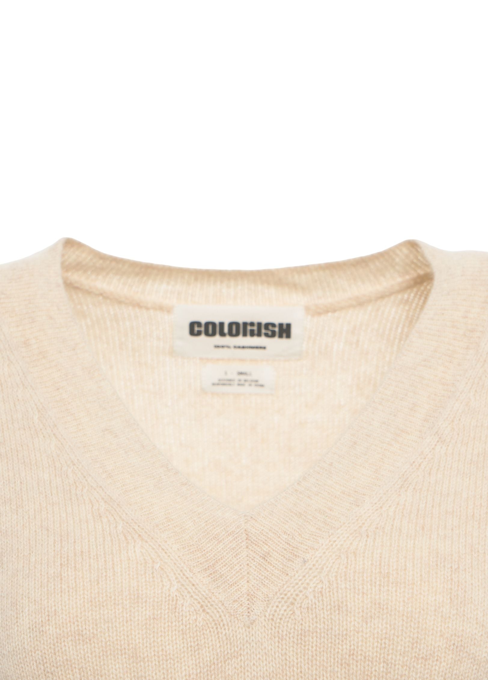 CRUSH Elegant Cashmere Gilet with V-Neck Design