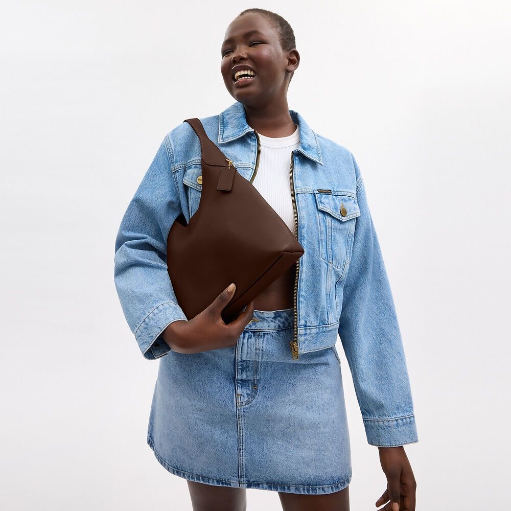 COACH Crisp Handcrafted Cow Leather Handbag - Women’s Accessory