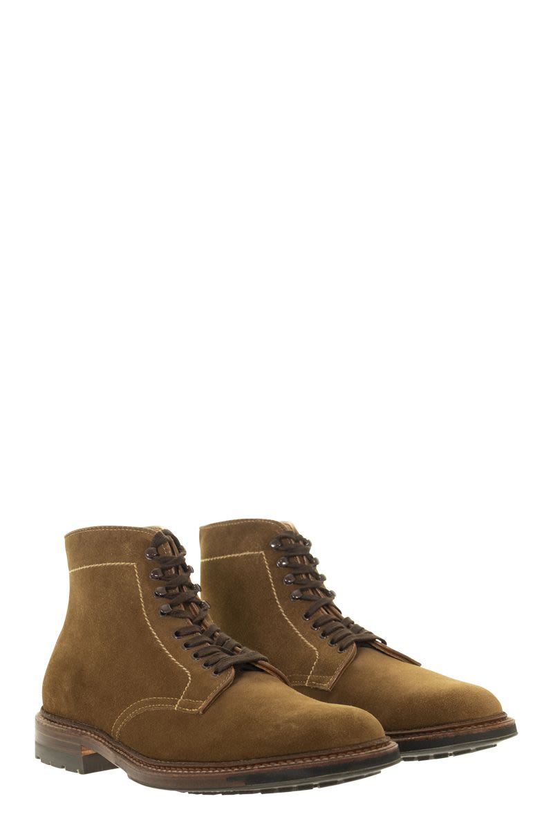 ALDEN Simple Pointed Suede Boot
