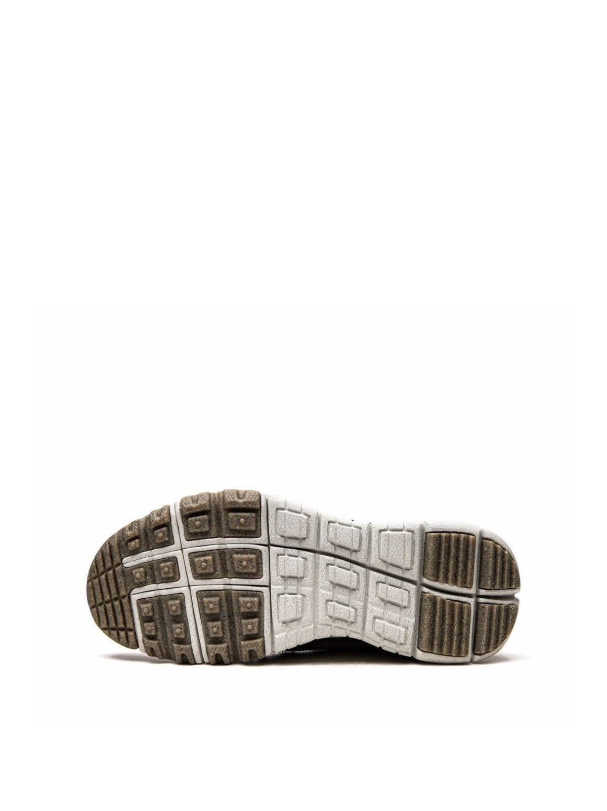 NIKE Men's Free Terra Vista Sneaker