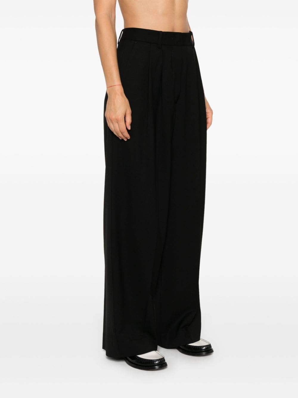 PAROSH Luxury Virgin Wool Trousers with Wide Front Pleats