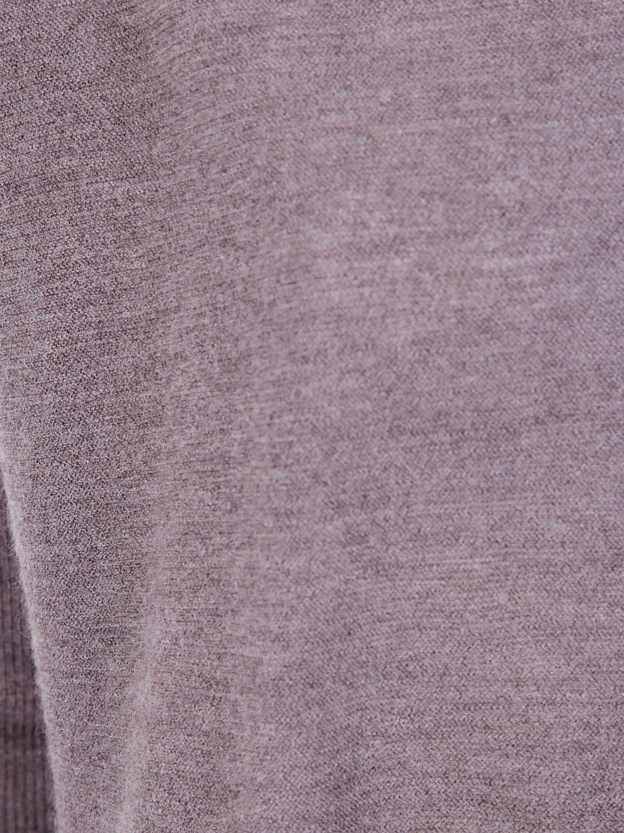 GENTRY PORTOFINO V-Neck Cashmere Knit Sweater