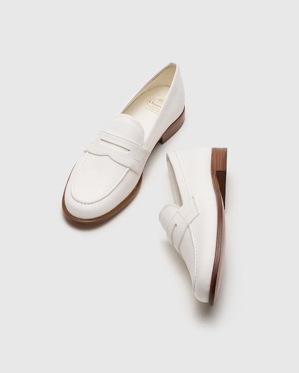 CHURCH'S Elegant Slip-On Loafers for Women - Model Heswall