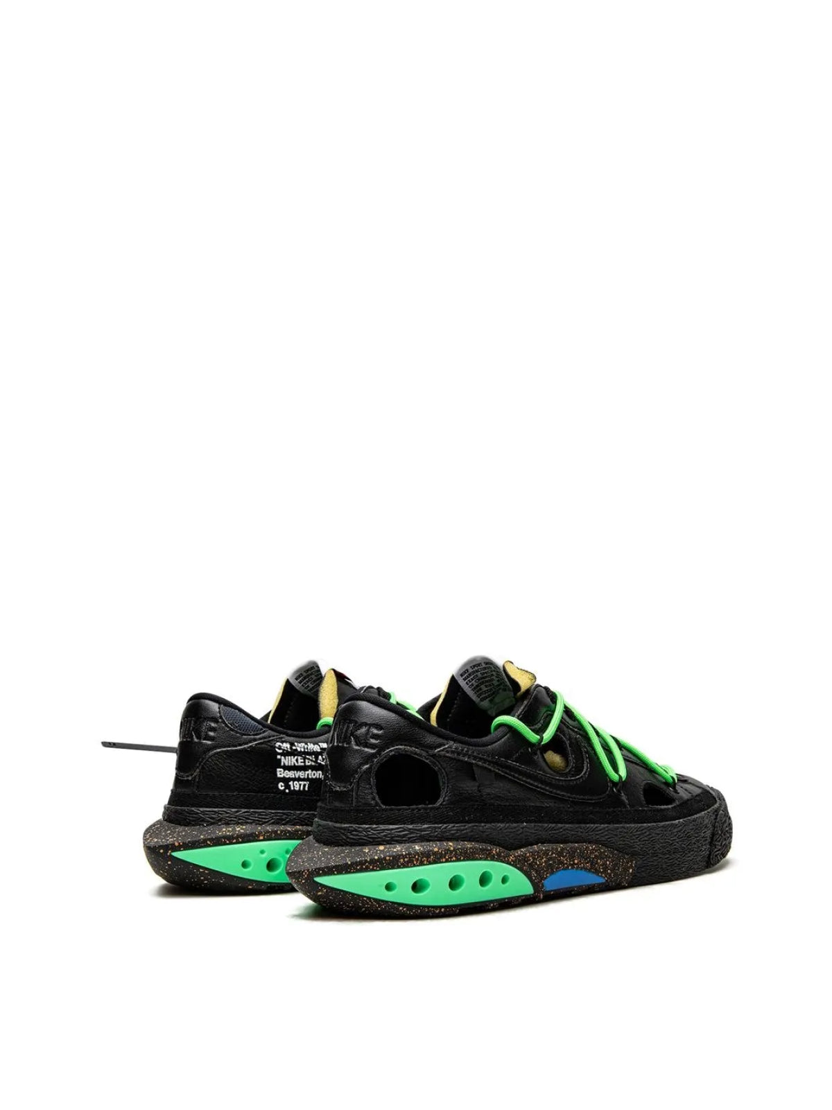 NIKE Blazer Low '77 x Off-White Women's Sneaker