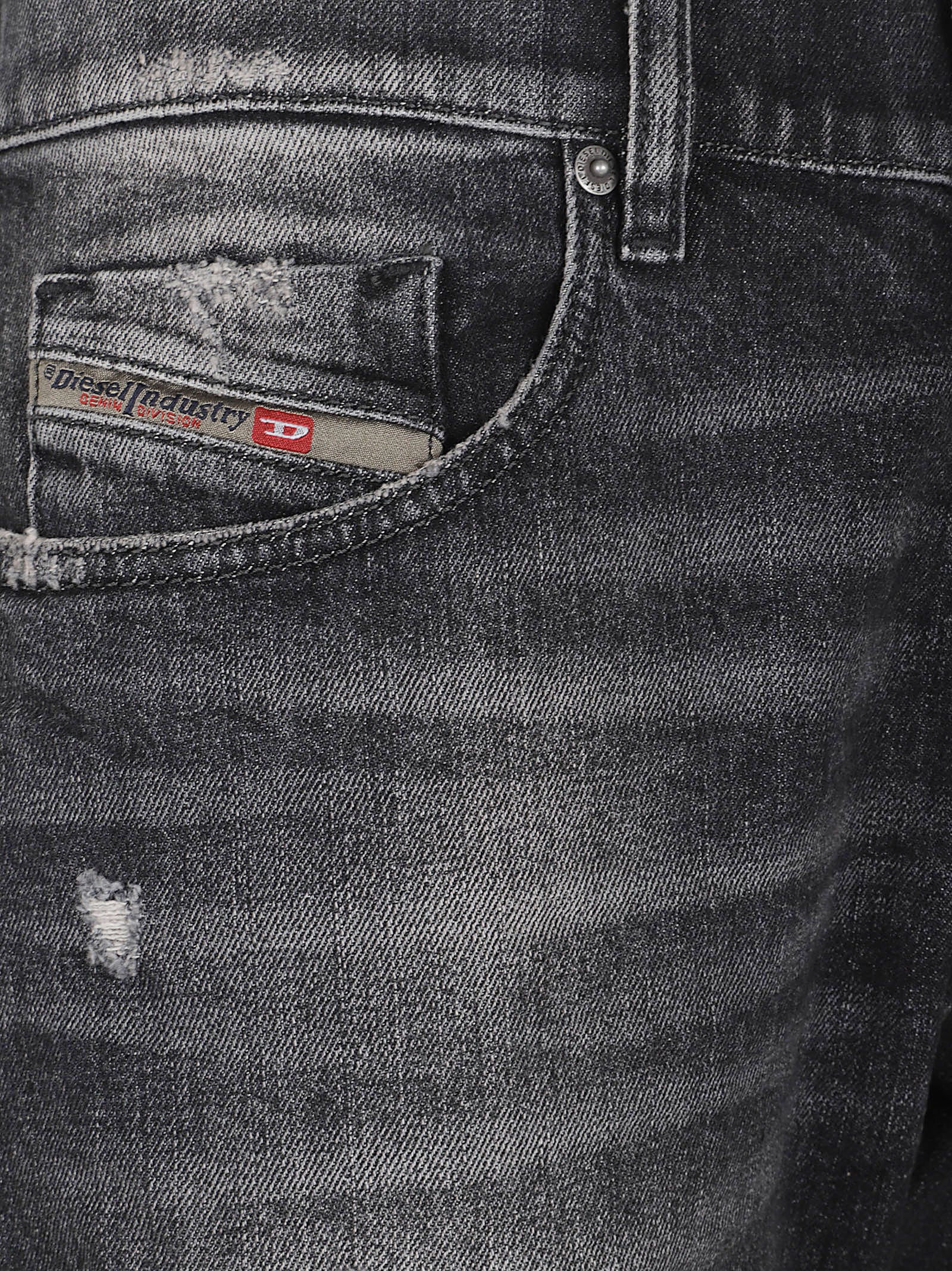 DIESEL Slim Fit Mid-Rise Jeans for Men