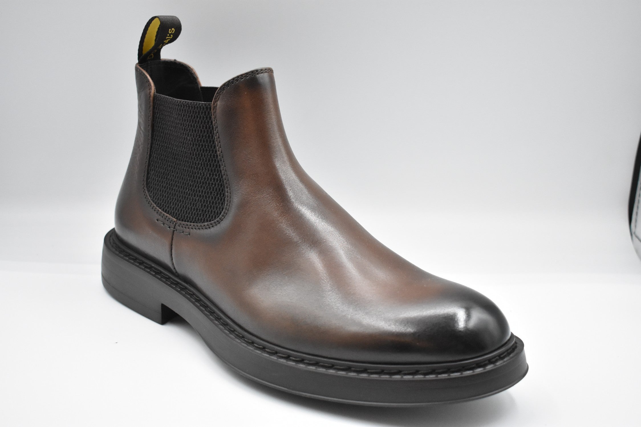 DOUCAL'S Elegant Laced Shoes for Men