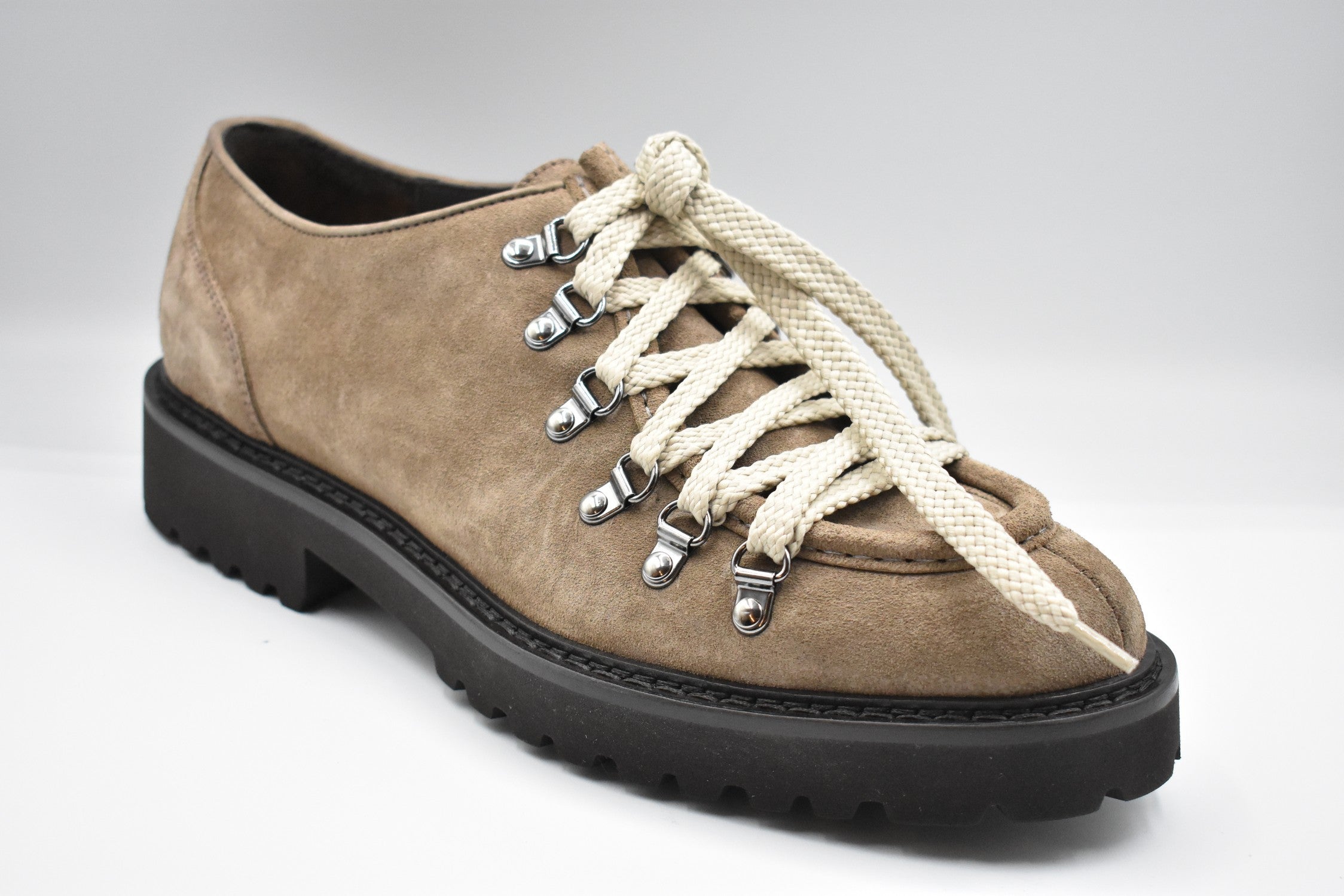 DOUCAL'S Elegant Lace-Up Shoes for Men