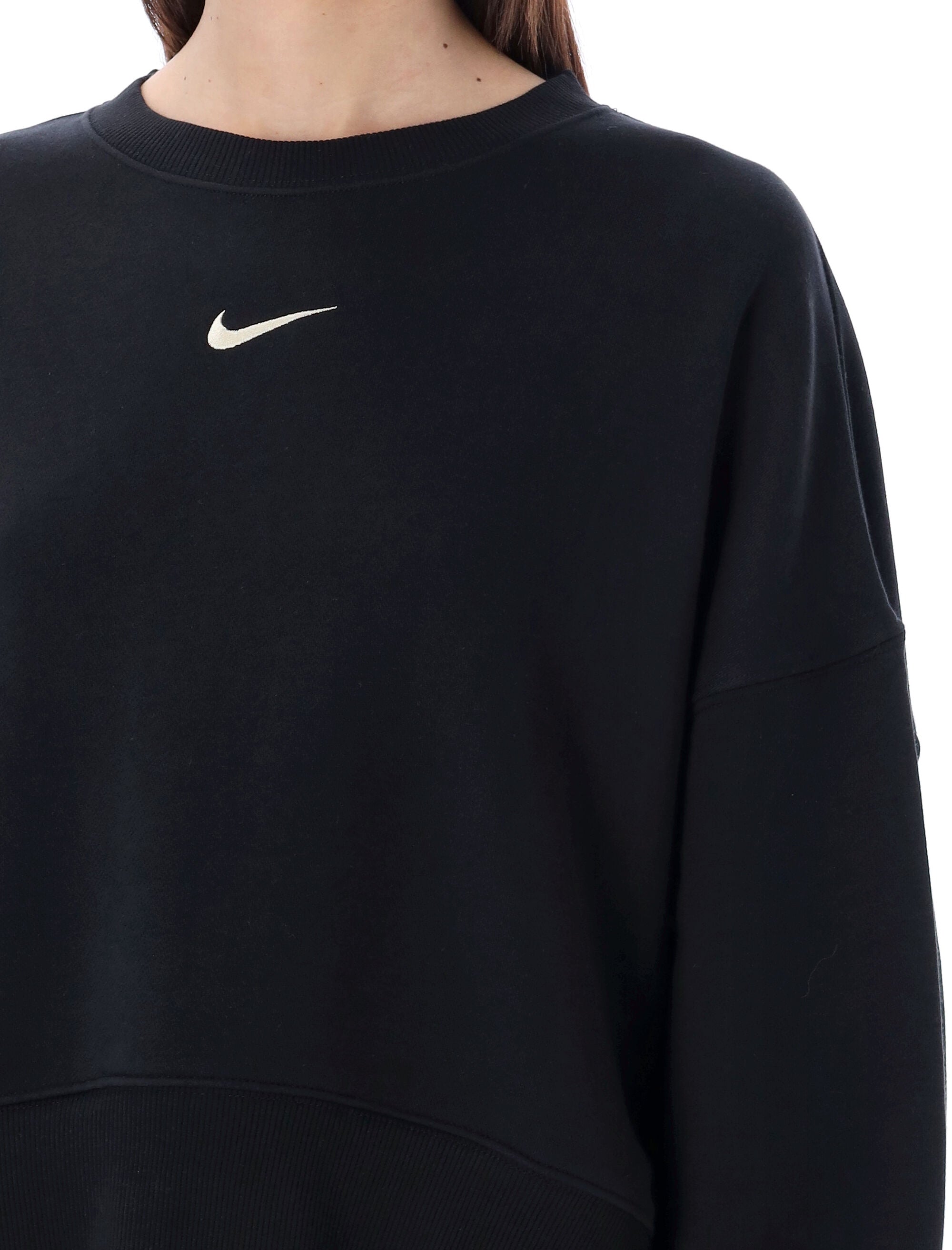 NIKE Oversized Crew-Neck Sweatshirt in Soft Fleece - Size S
