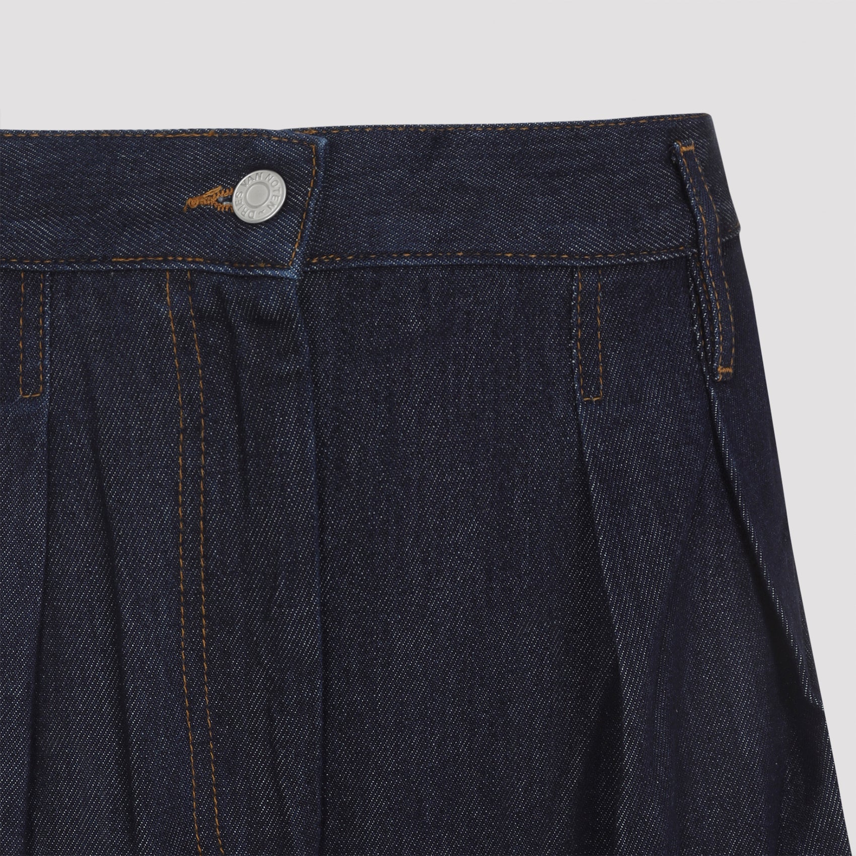 DRIES VAN NOTEN Stylish Women's Jeans - Flattering Fit for Casual Outings